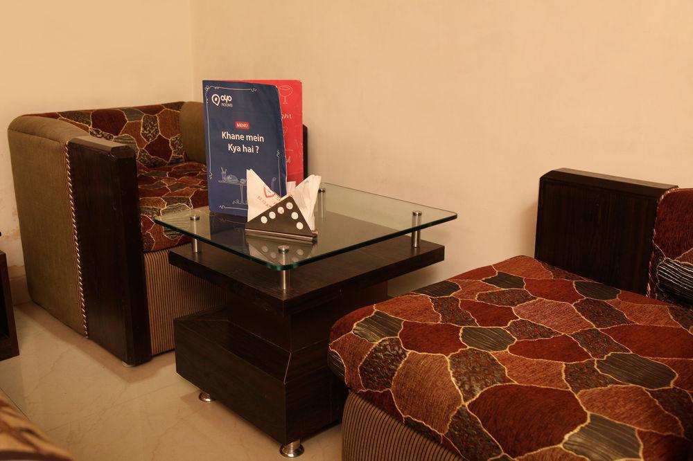 Oyo 905 Galaxy View Hotel Prayagraj Exterior foto